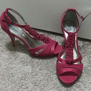 Womens pink heels